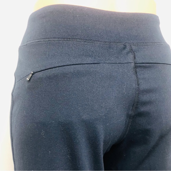 Lands End Navy Stretch Travel Pants - Picture 11 of 15